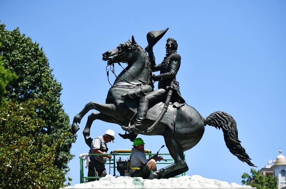 Faut il déboulonner les statues des figures historiques polémiques ?